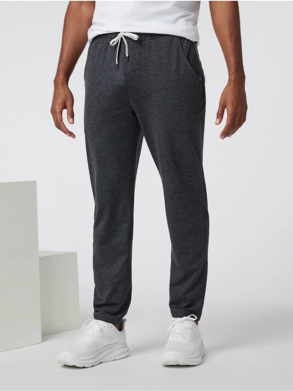 Vuori Men's Ponto Performance Pant - Charcoal Heather - Size XS